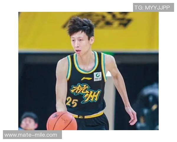 赵岩昊的篮球之路：从青涩少年到职业赛场的璀璨星光